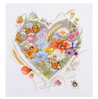 A Heart of Flowers Kit by Lanarte